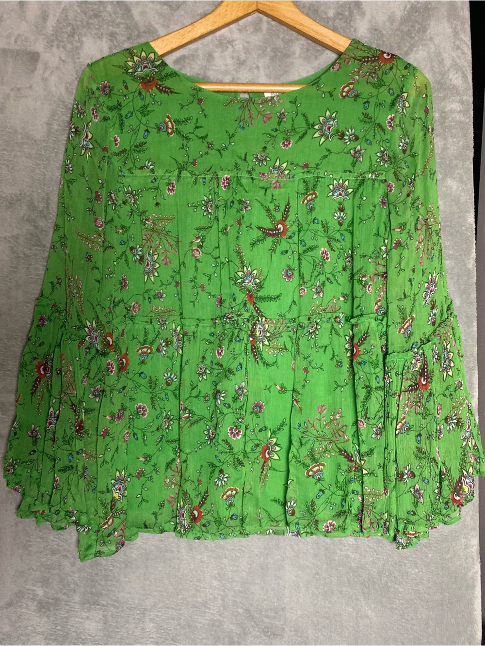 Sundance Green Floral Whimsical Fairy Blouse Silk size small feminine